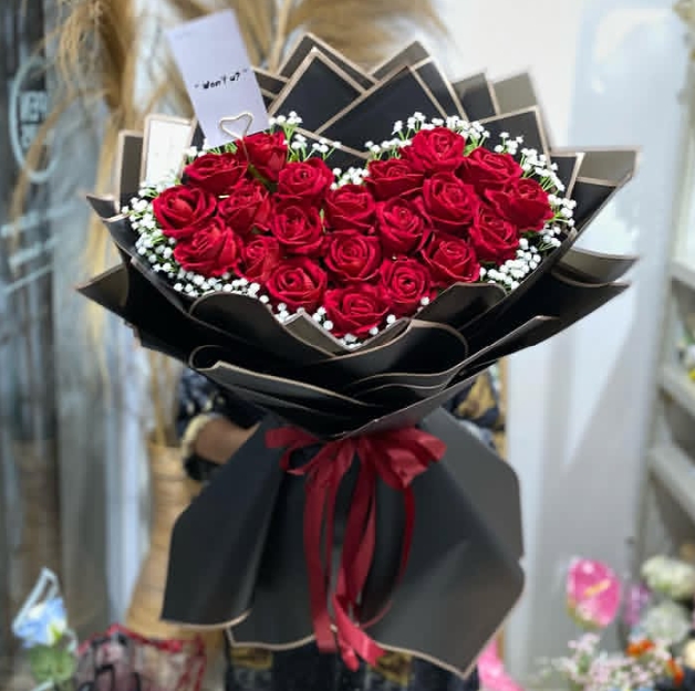 Crimson Velvet Heart Bouquet