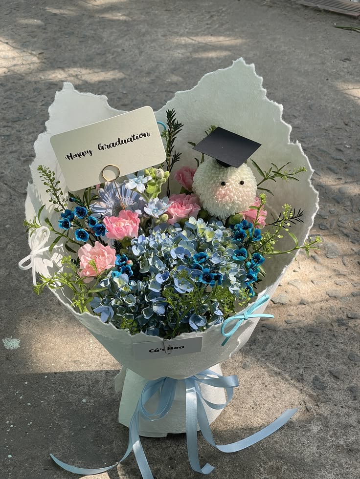 Oceanic Character Bloom Bouquet