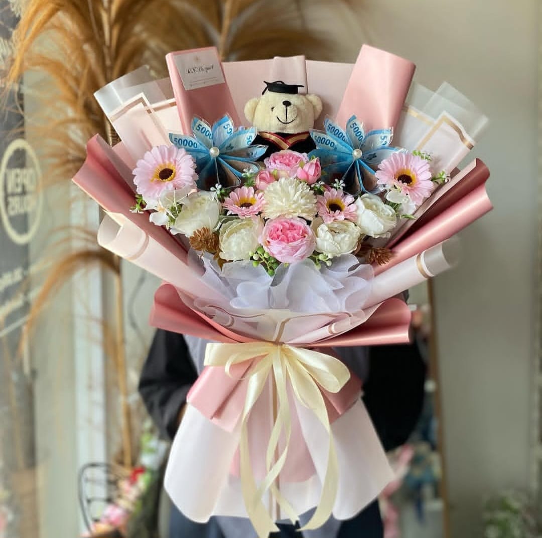 Pinkish Frost Graduation Bouquet